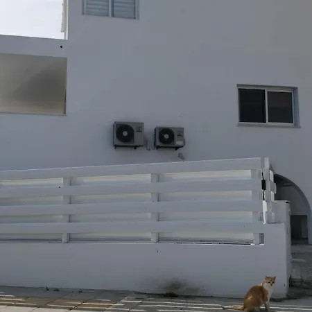 Aquamarine Apartment