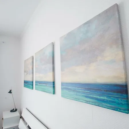 Aquamarine Apartament *