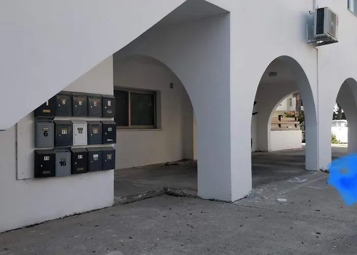 Aquamarine Apartment